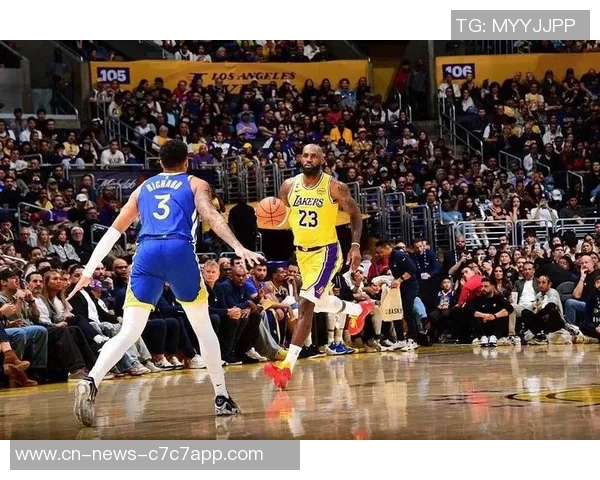 阿贾季后赛表现惊艳半决赛G5狂砍35分8篮板5助攻4抢断4盖帽追平历史纪录 阿贾季后赛表现惊艳半决赛G5狂砍35分8篮板5助攻4抢断4盖帽追平历史纪录